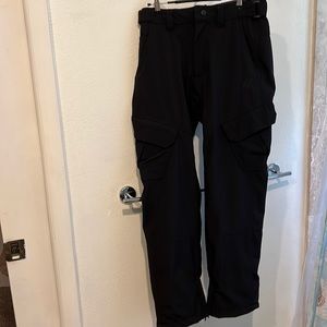 22. NWT Gerry Snow Pants Small New With Tags Black